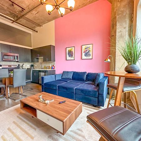 Modern 2Br Loft With Amazing City Skyline View And Optional Parking For 8 Guests Near Mccormick Place And Soldier Field شيكاغو المظهر الخارجي الصورة