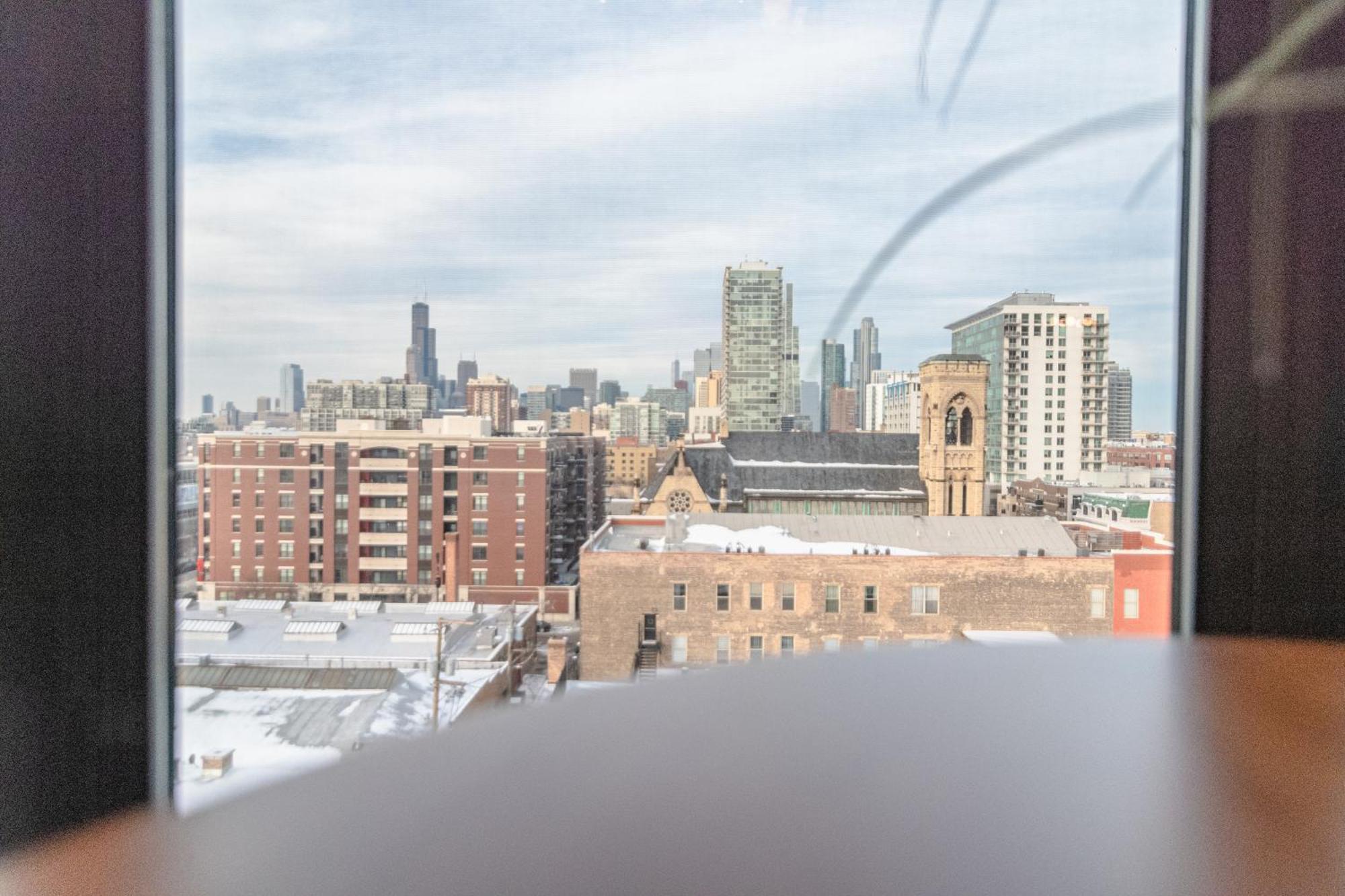 Modern 2Br Loft With Amazing City Skyline View And Optional Parking For 8 Guests Near Mccormick Place And Soldier Field شيكاغو المظهر الخارجي الصورة