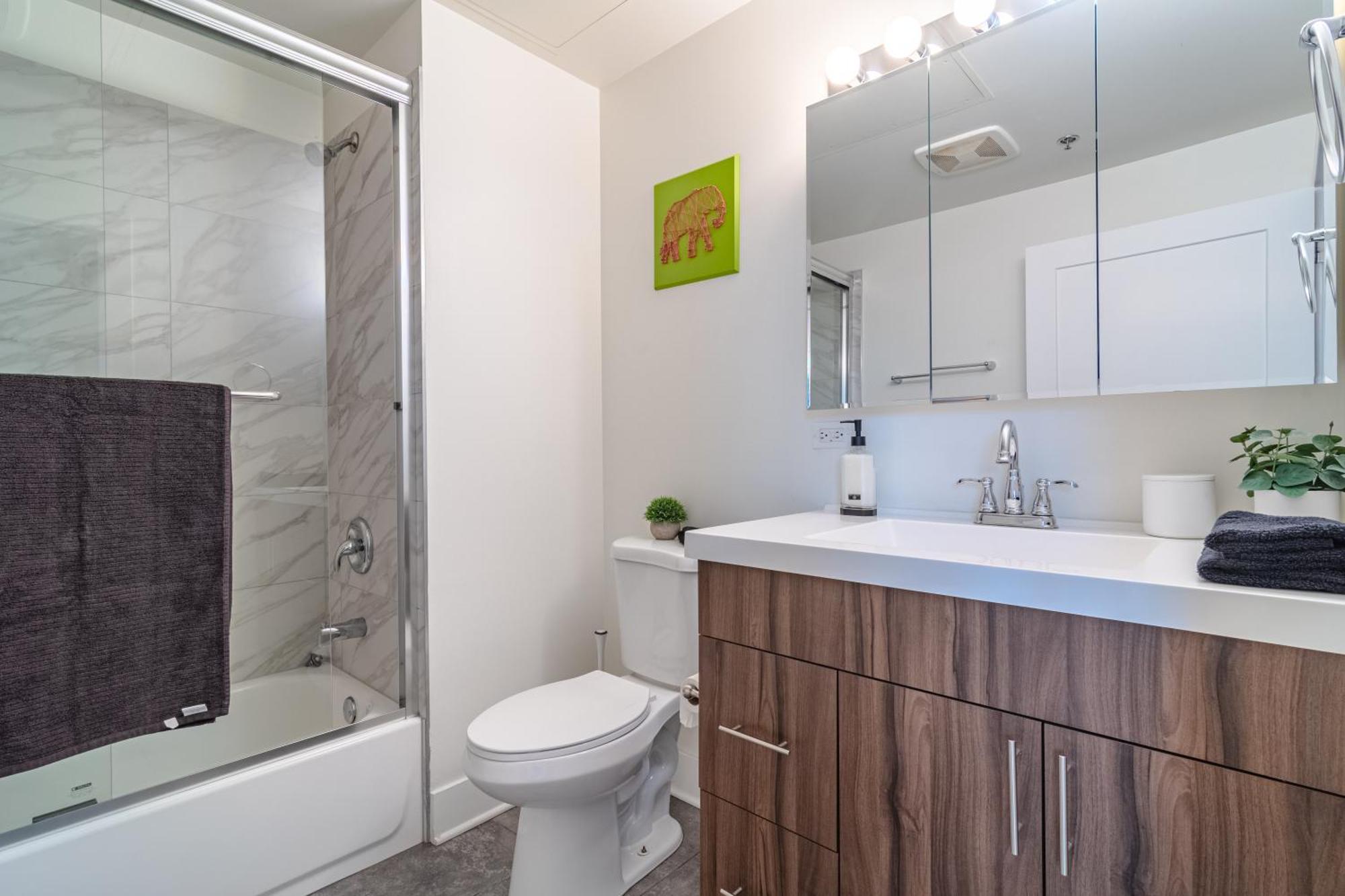Modern 2Br Loft With Amazing City Skyline View And Optional Parking For 8 Guests Near Mccormick Place And Soldier Field شيكاغو المظهر الخارجي الصورة