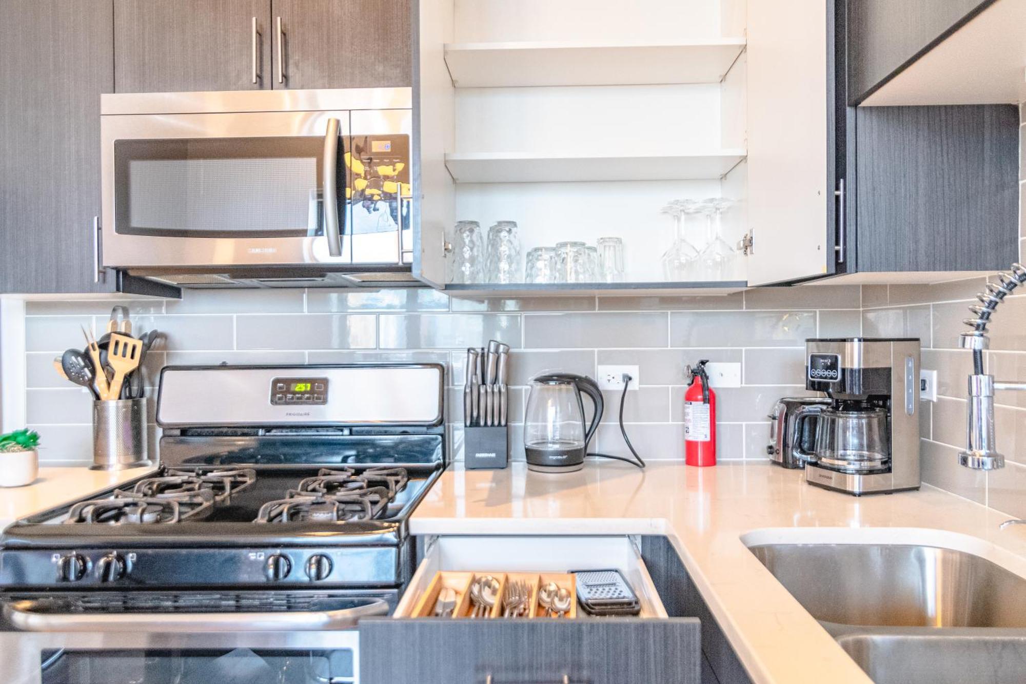 Modern 2Br Loft With Amazing City Skyline View And Optional Parking For 8 Guests Near Mccormick Place And Soldier Field شيكاغو المظهر الخارجي الصورة